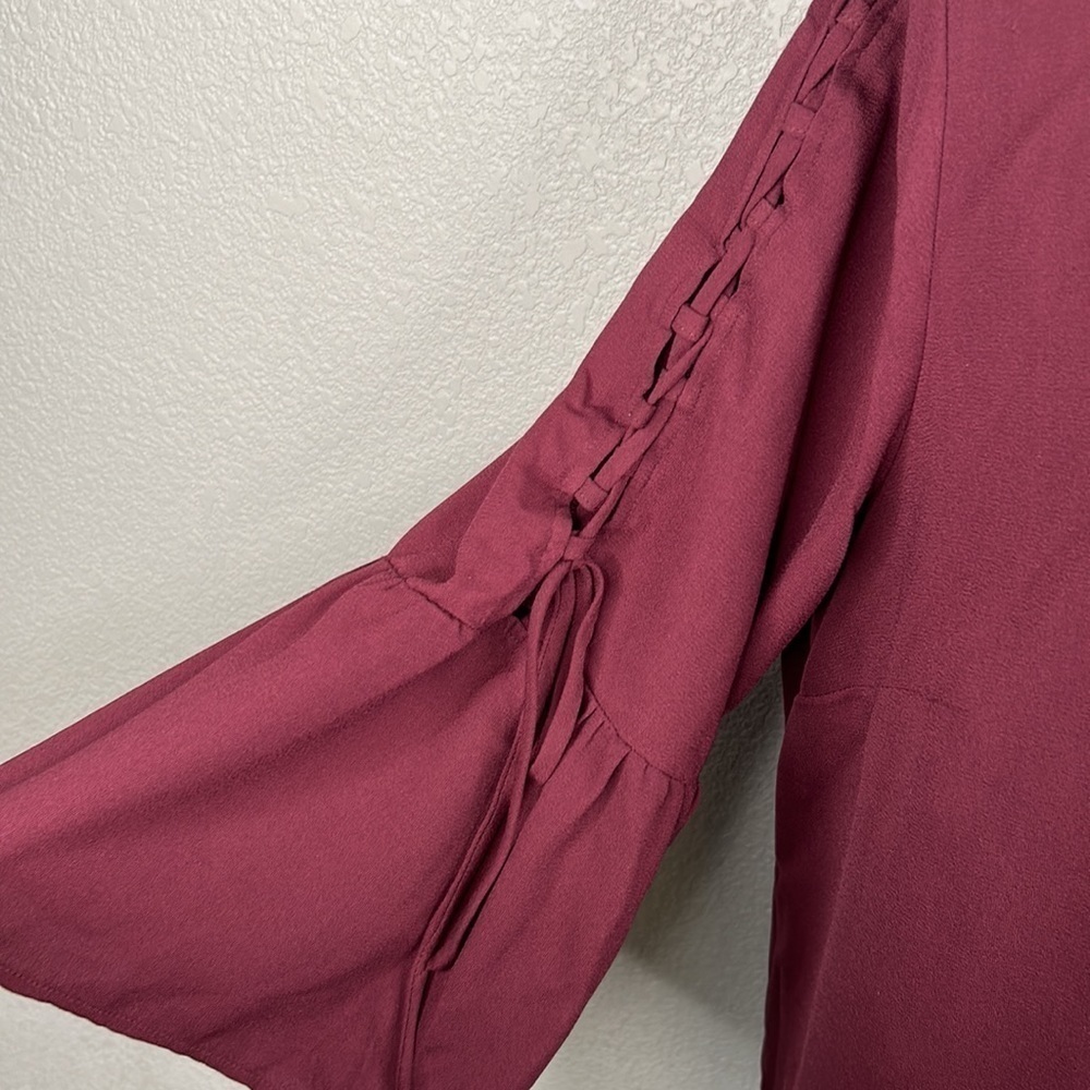Time and Tru Burgundy Boho Side Lace Up Flowy Top Size 2X - Picture 2 of 6
